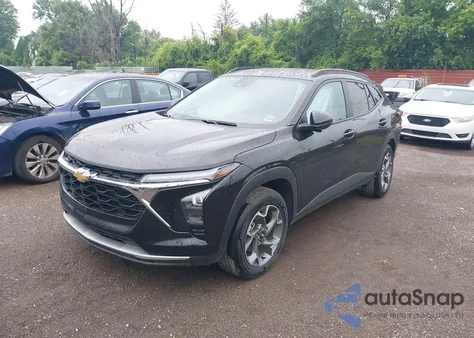 2025 Chevrolet Trax Fwd Lt from USA, damaged, VIN KL77LHEP2SC063688